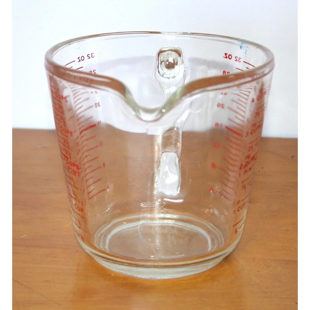 Vintage Pyrex Red 4 Cups Quart Liquid D Handle Glass HTF Measuring Cup USA Heavy